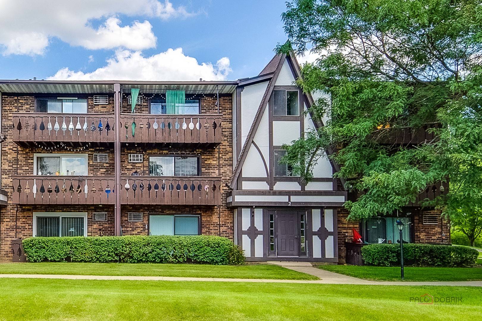 2 TIMBER LN #18, Vernon Hills, IL 60061