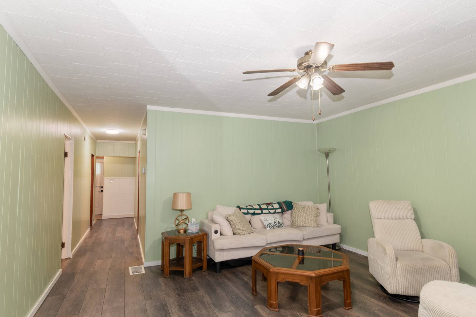 315 W 3rd ST, Streator, IL 61364