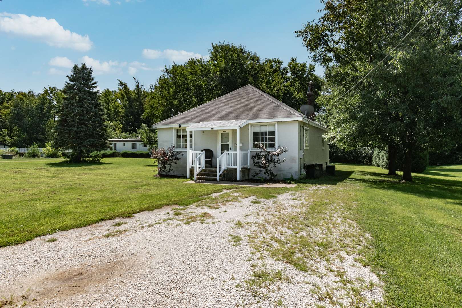 315 W 3rd ST, Streator, IL 61364
