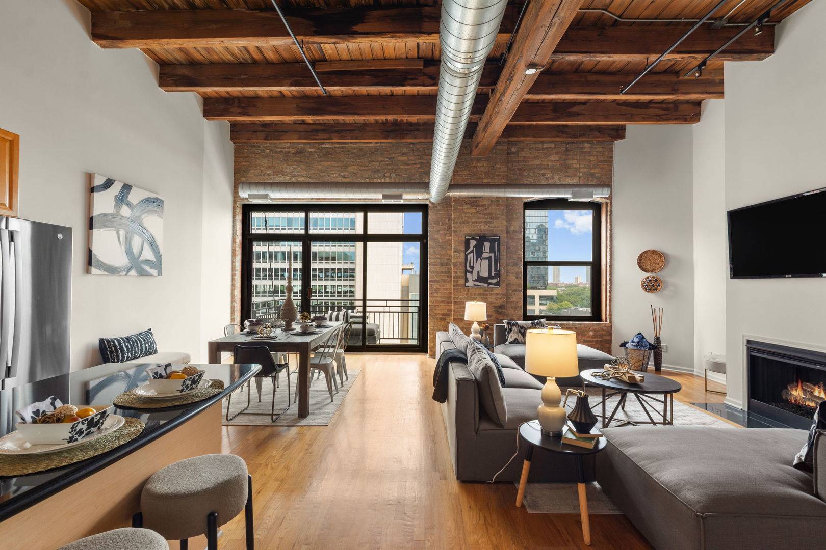 520 W Huron ST #609, Chicago, IL 60654