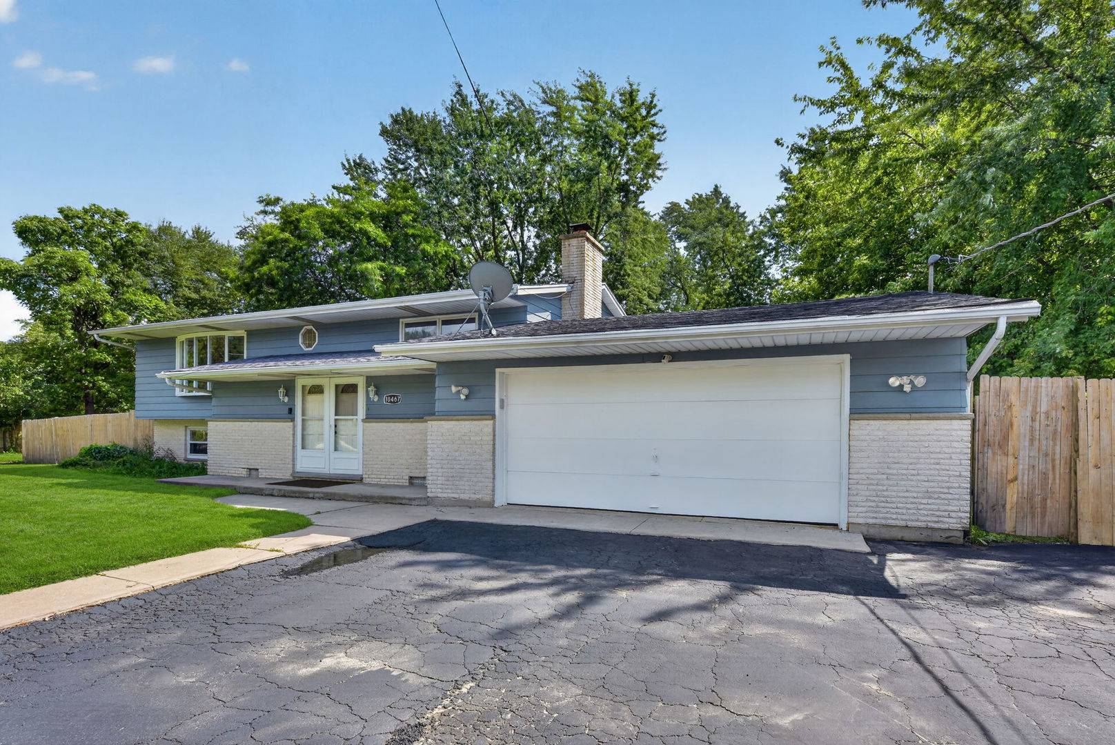 10467 W Chaplin AVE, Beach Park, IL 60099