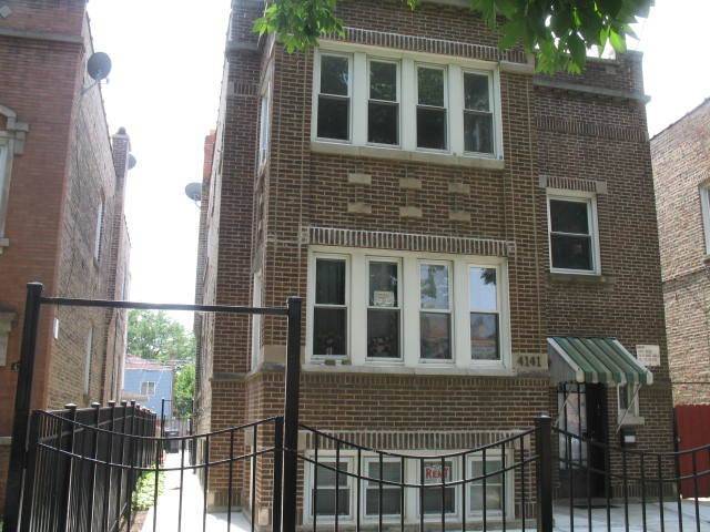 4141 W Barry AVE, Chicago, IL 60641