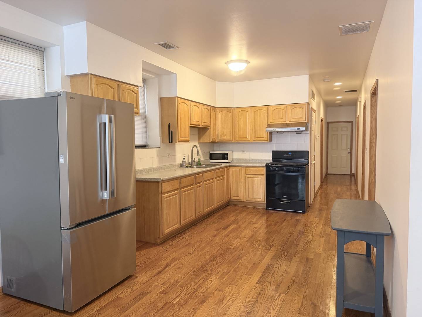 2738 S Princeton AVE #2, Chicago, IL 60616