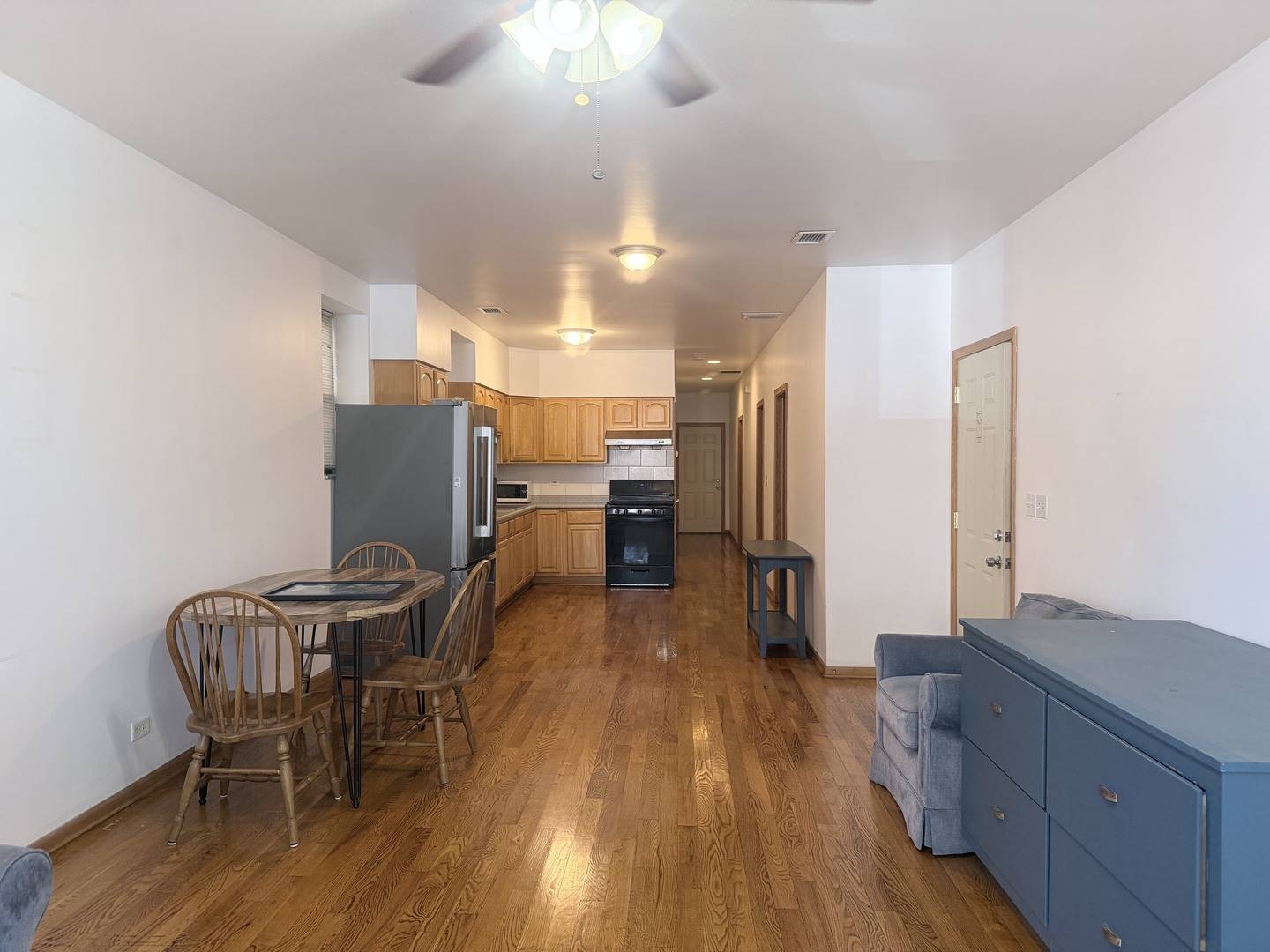 2738 S Princeton AVE #2, Chicago, IL 60616