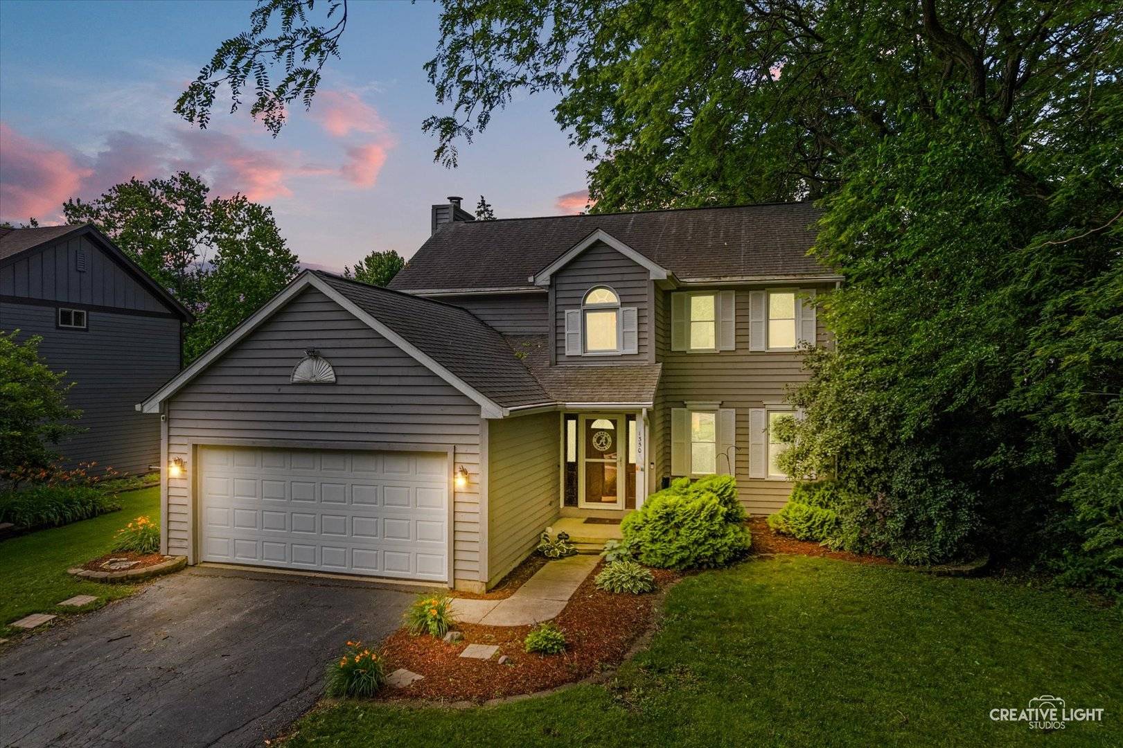 1350 Leverenz RD, Naperville, IL 60564