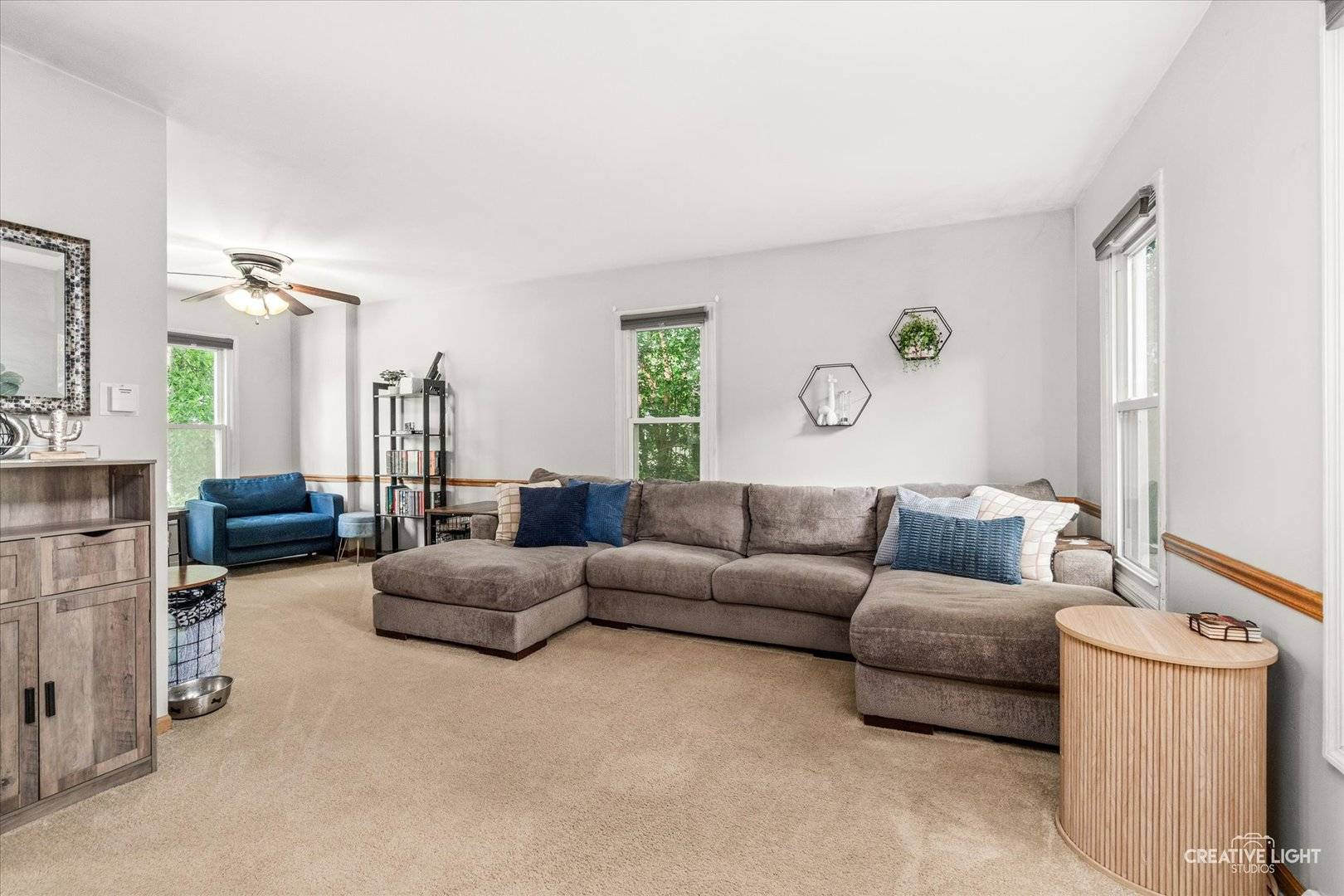 1350 Leverenz RD, Naperville, IL 60564