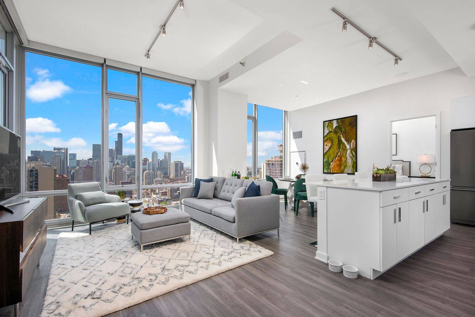 1201 N Lasalle ST #3301, Chicago, IL 60610