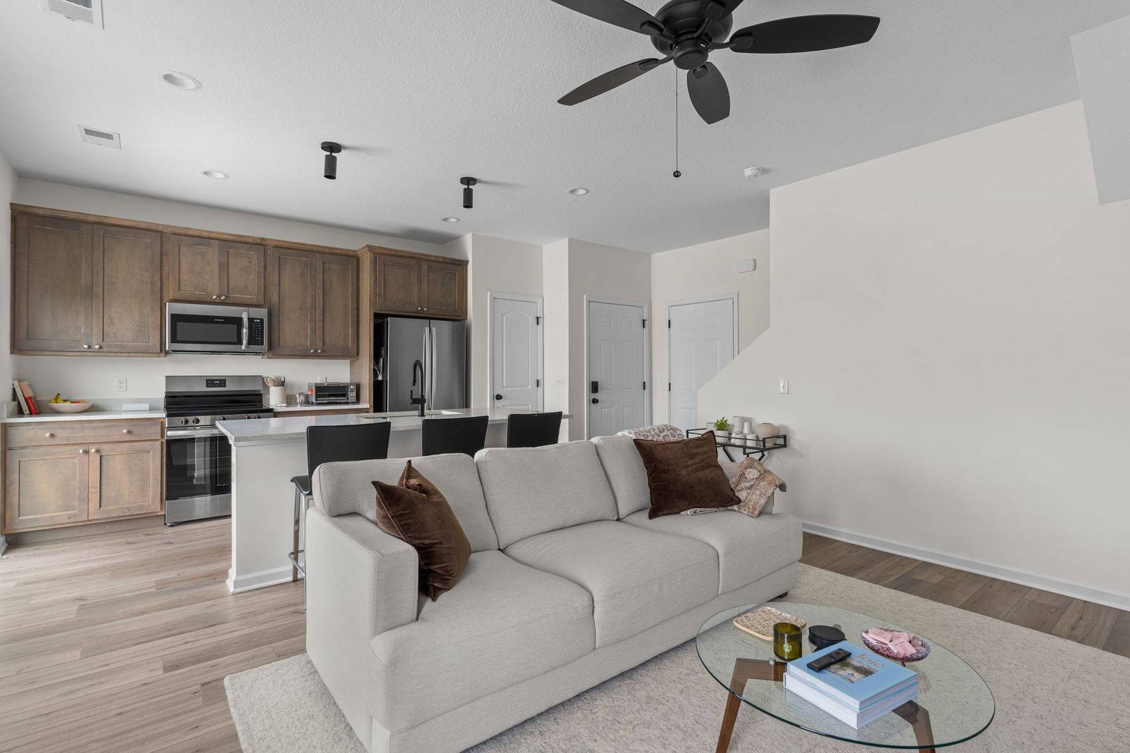 5940 Butterfield DR, Bettendorf, IA 52722
