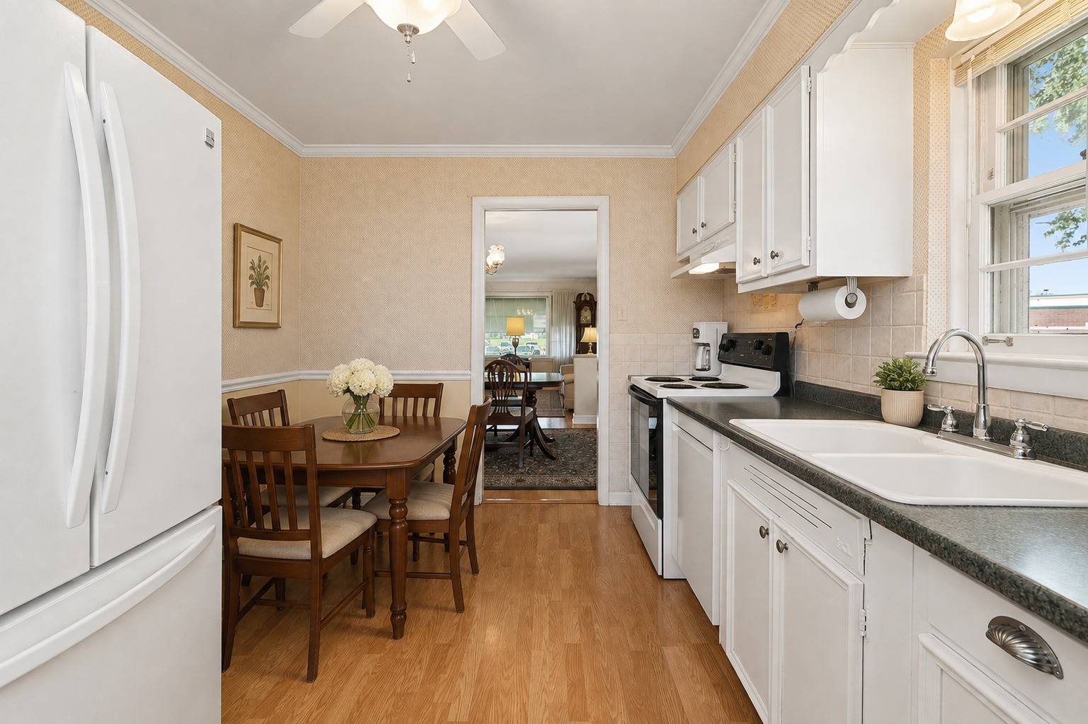 5325 Oak Center DR, Oak Lawn, IL 60453
