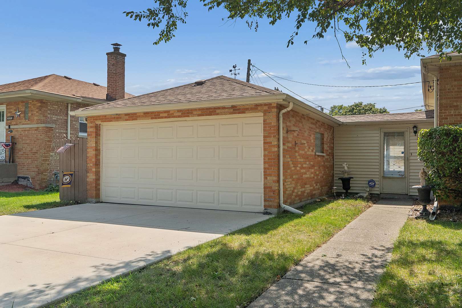 5325 Oak Center DR, Oak Lawn, IL 60453