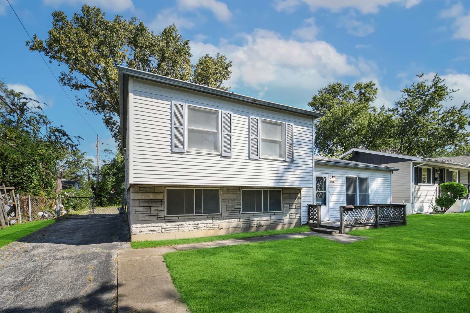1755 Reichert AVE, Sauk Village, IL 60411