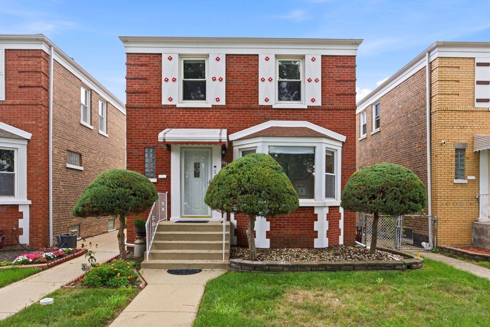 3649 W 58th PL, Chicago, IL 60629