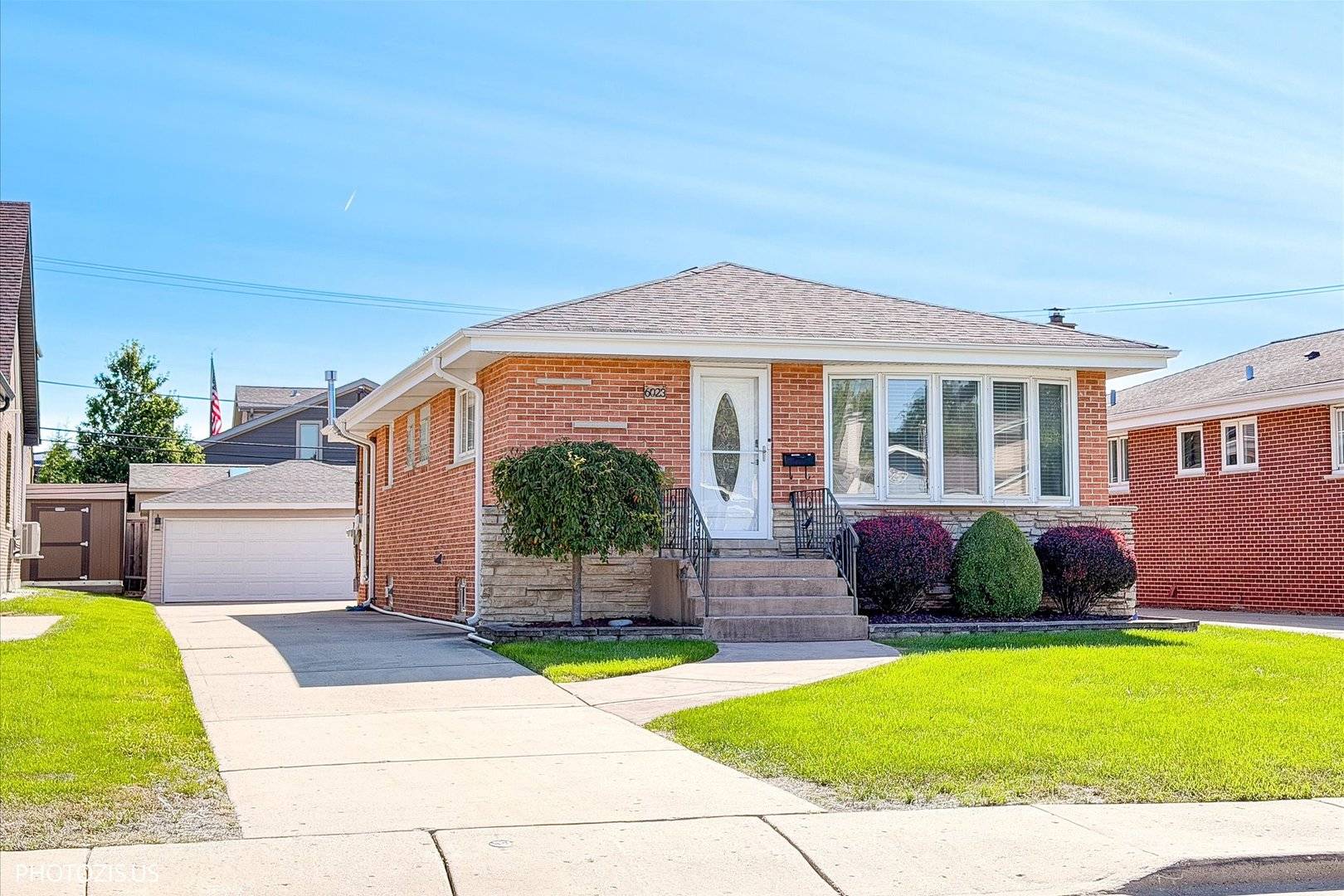 6023 N Emerson ST, Rosemont, IL 60018