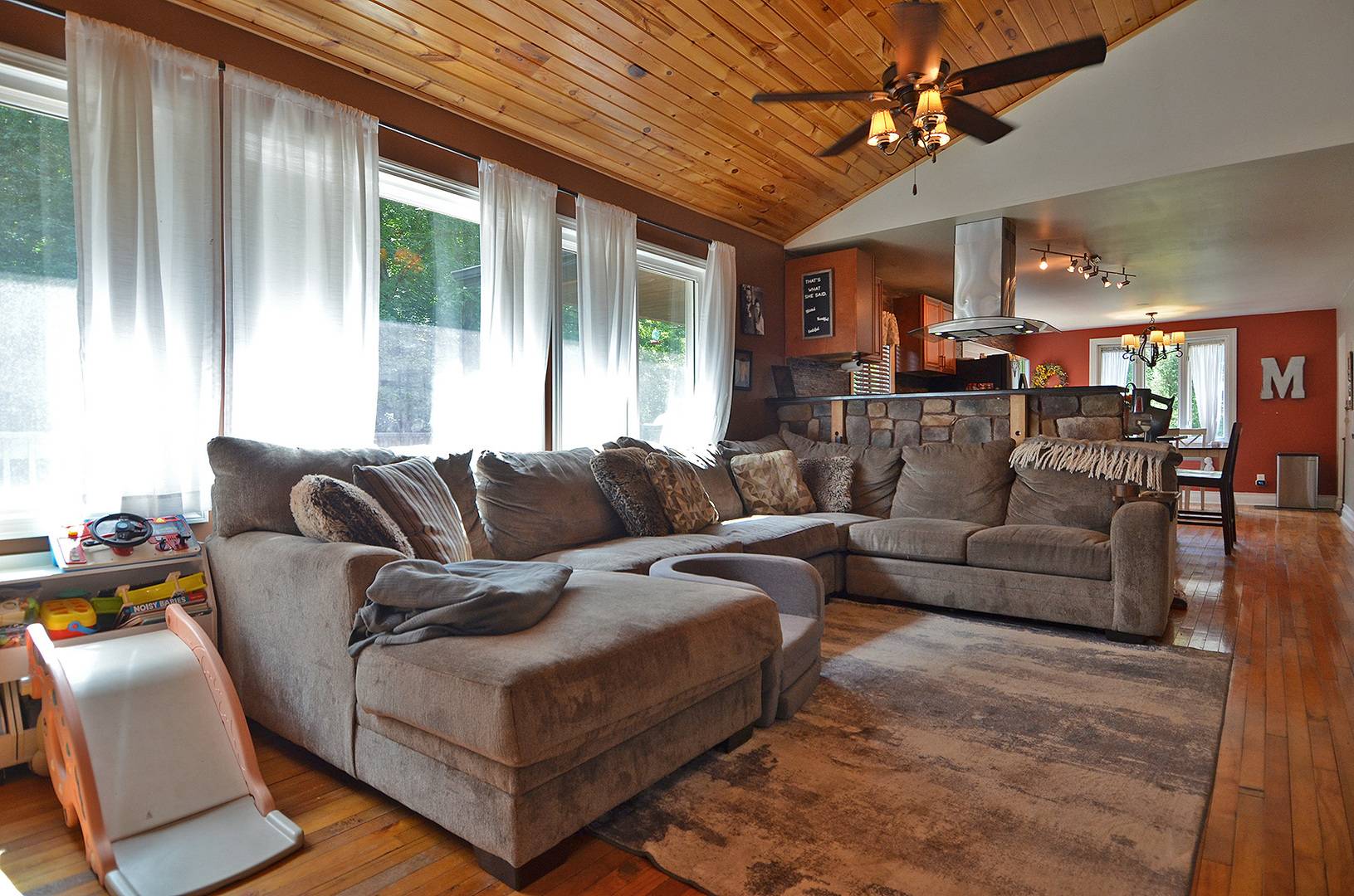 2580 E 1251st RD, Ottawa, IL 61350
