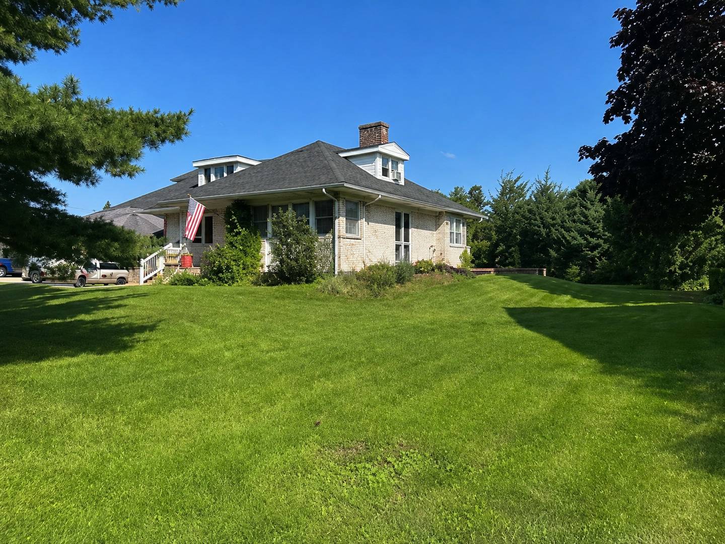 316 E Madison ST, Lombard, IL 60148