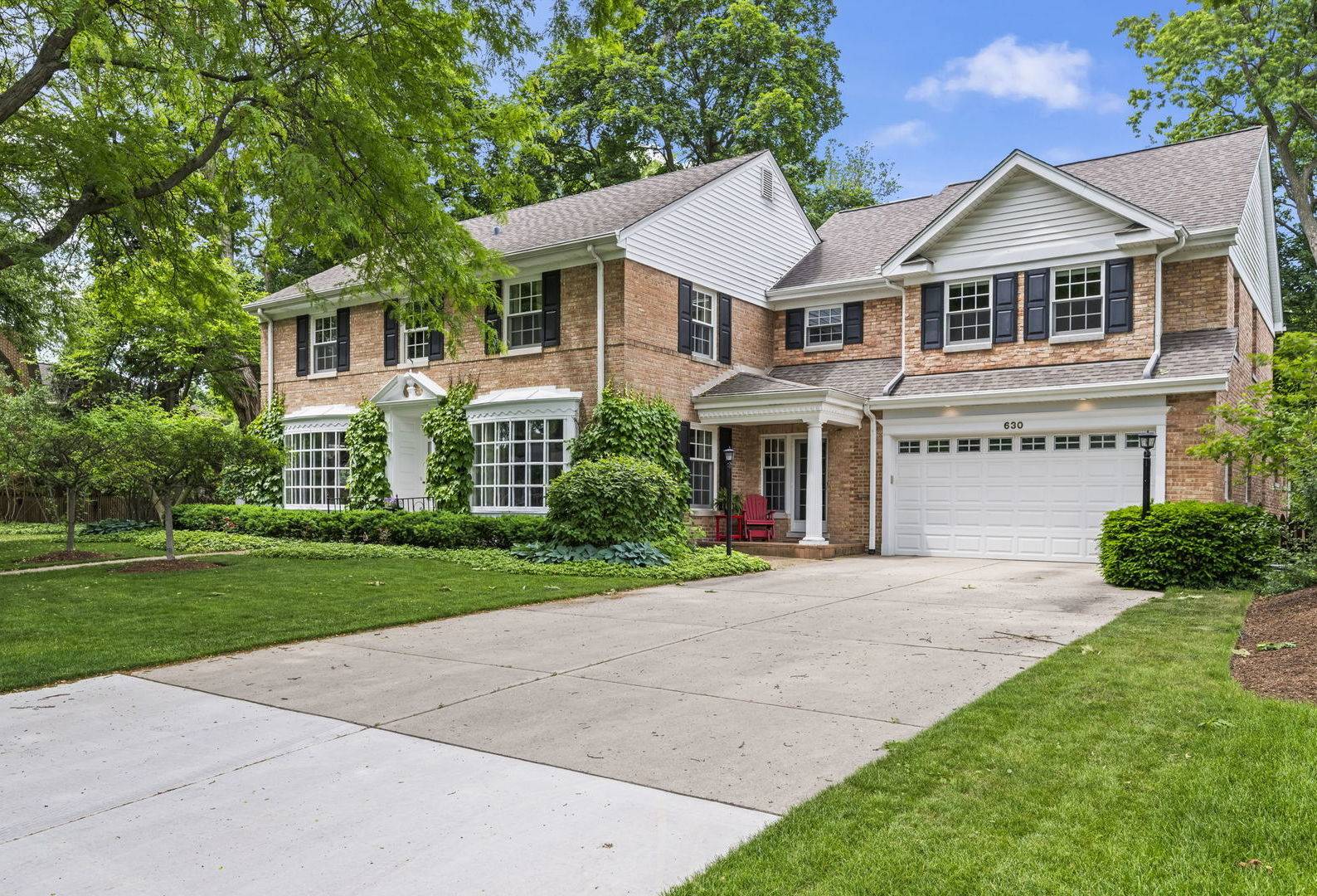 630 S Beverly LN, Arlington Heights, IL 60005