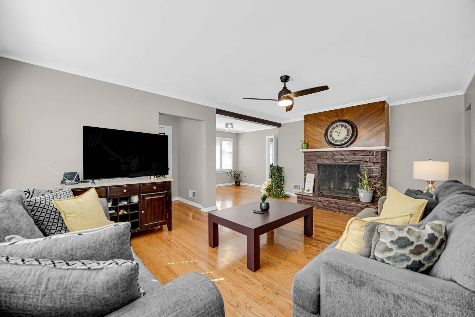 618 Dundee AVE, Flossmoor, IL 60422