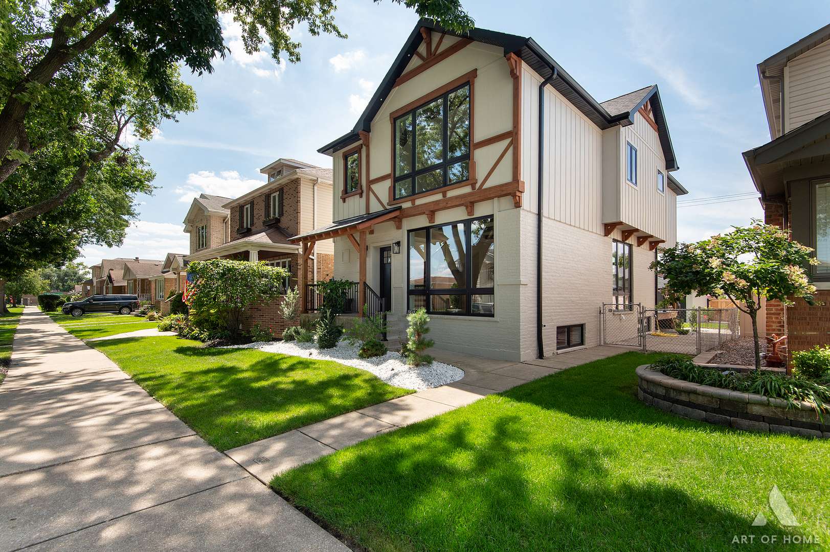 5814 S New England AVE, Chicago, IL 60638