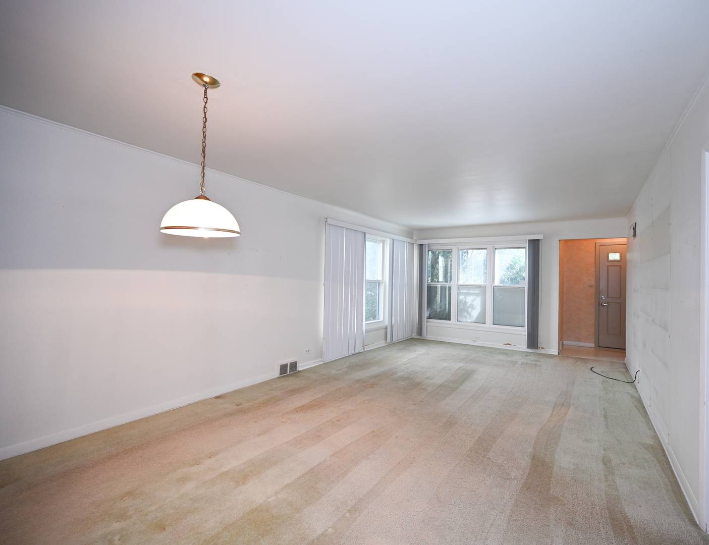 1704 S Washington AVE, Park Ridge, IL 60068
