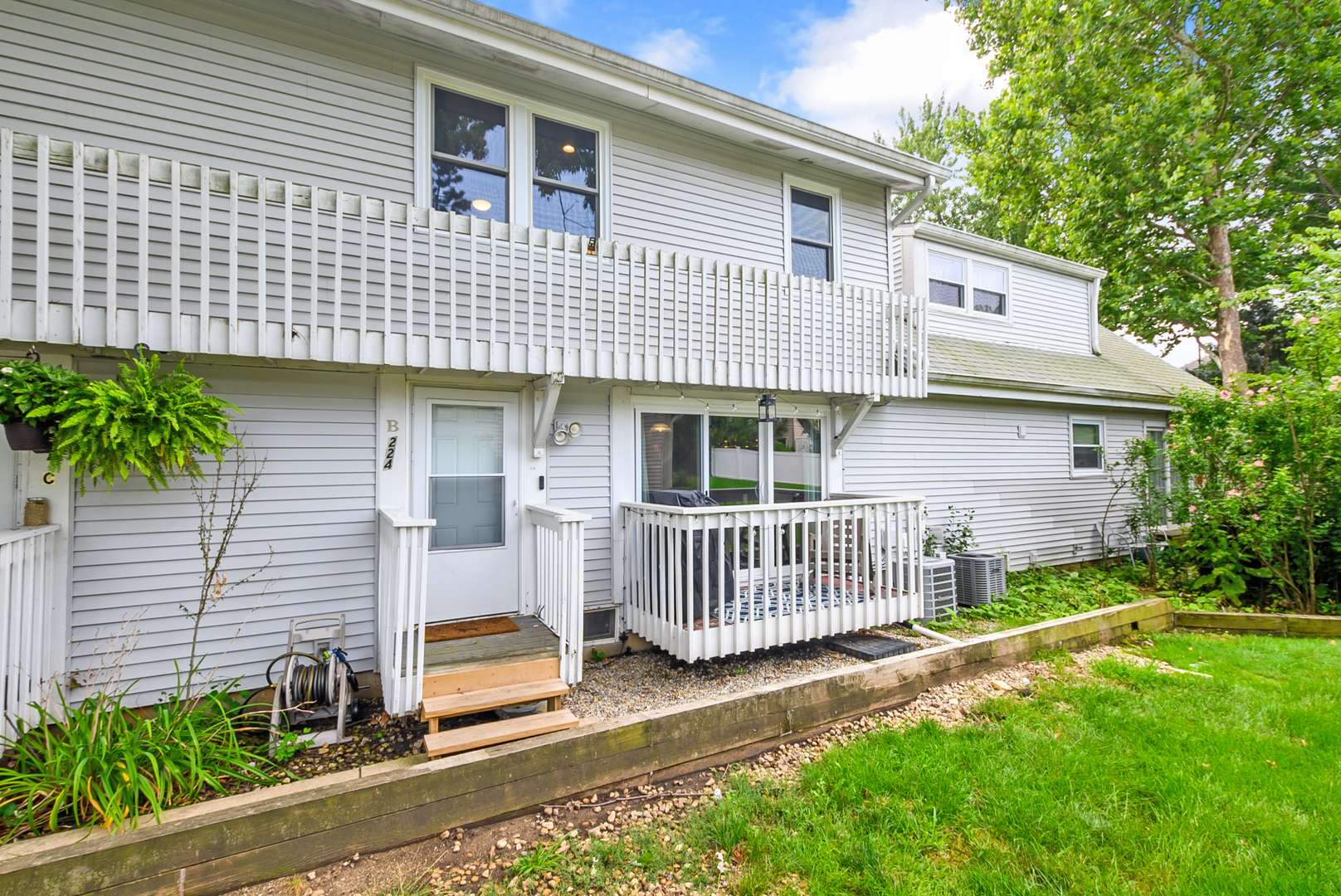 224 Foxhead CT #B, Bolingbrook, IL 60440