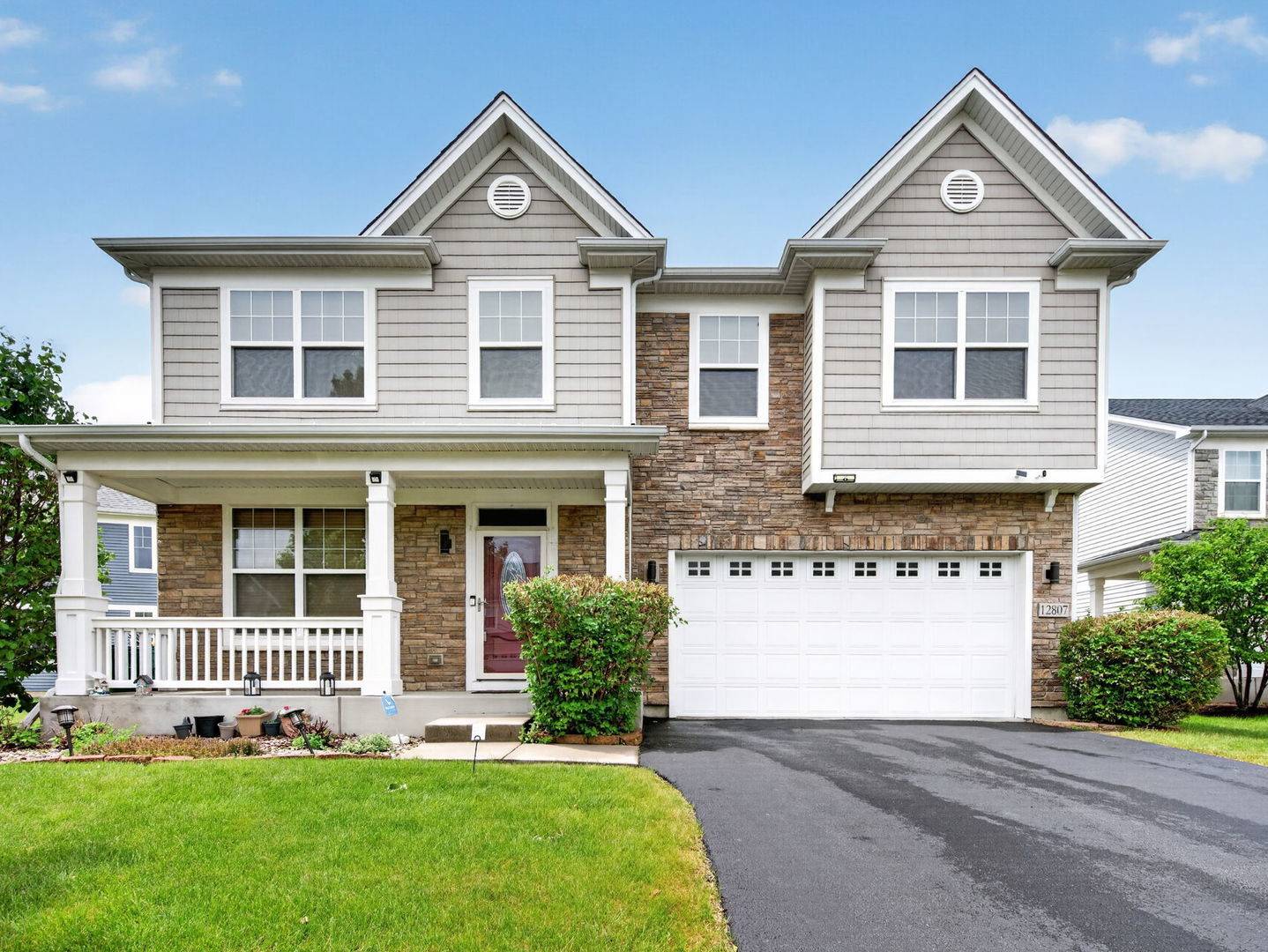 12807 Timber Wood CIR, Plainfield, IL 60585