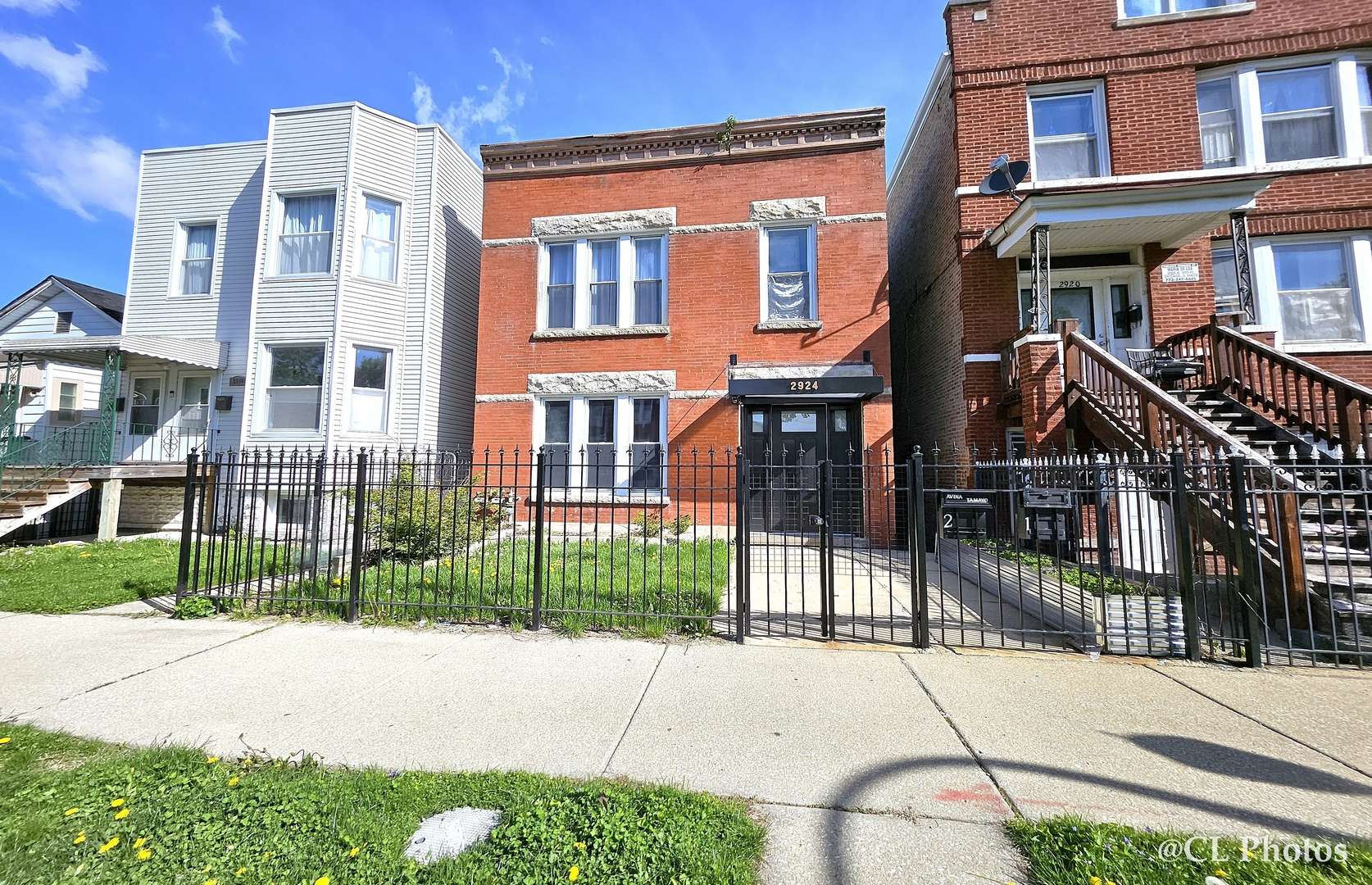2924 W 38th PL #2, Chicago, IL 60632
