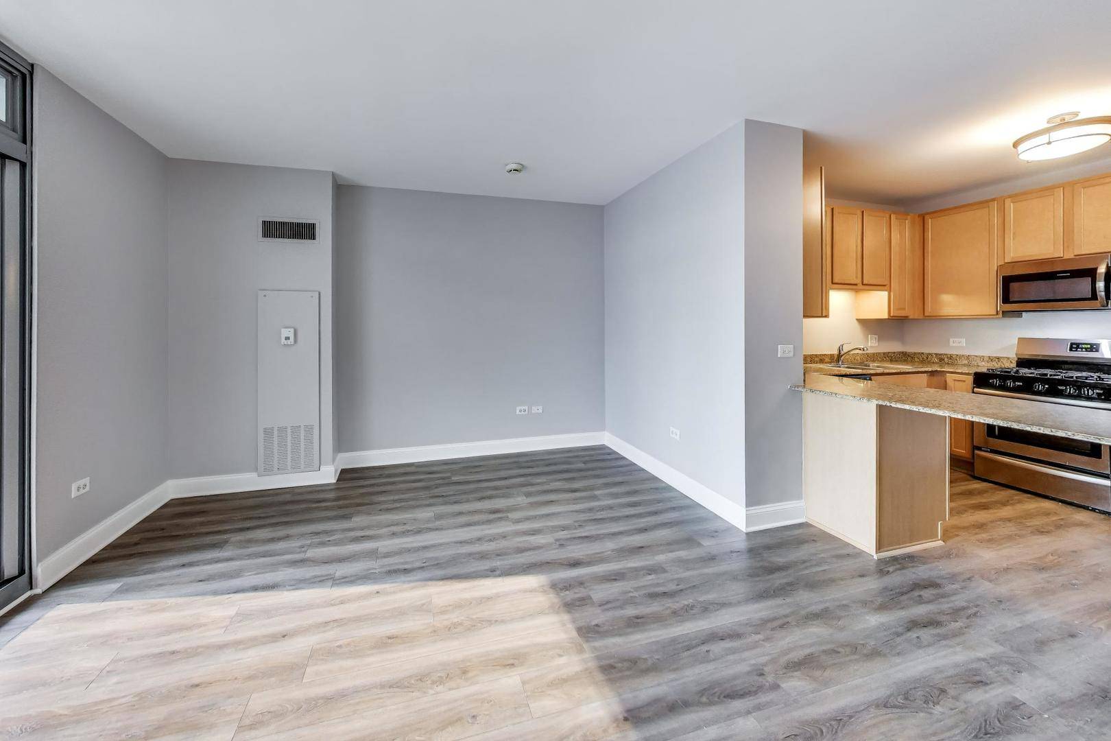 125 S Jefferson ST #1005, Chicago, IL 60661