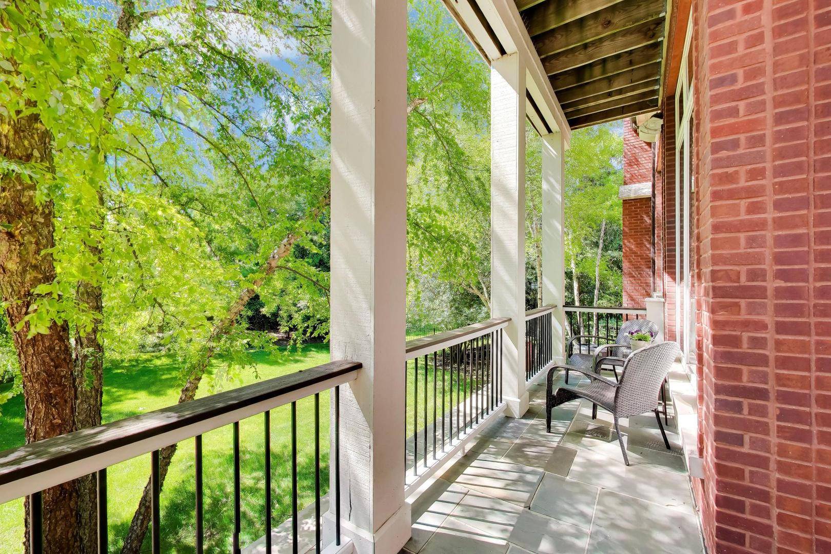 1106 Astor PL, Glencoe, IL 60022
