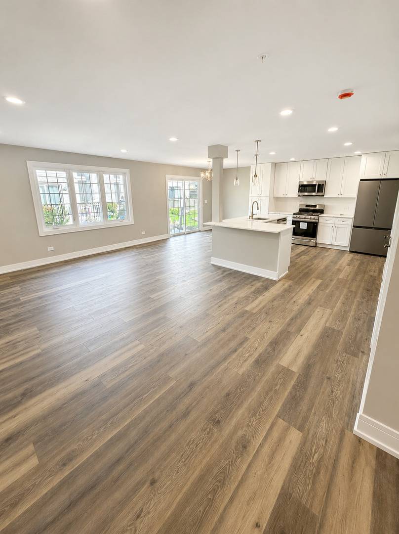 9043 111 ST, Palos Hills, IL 60465
