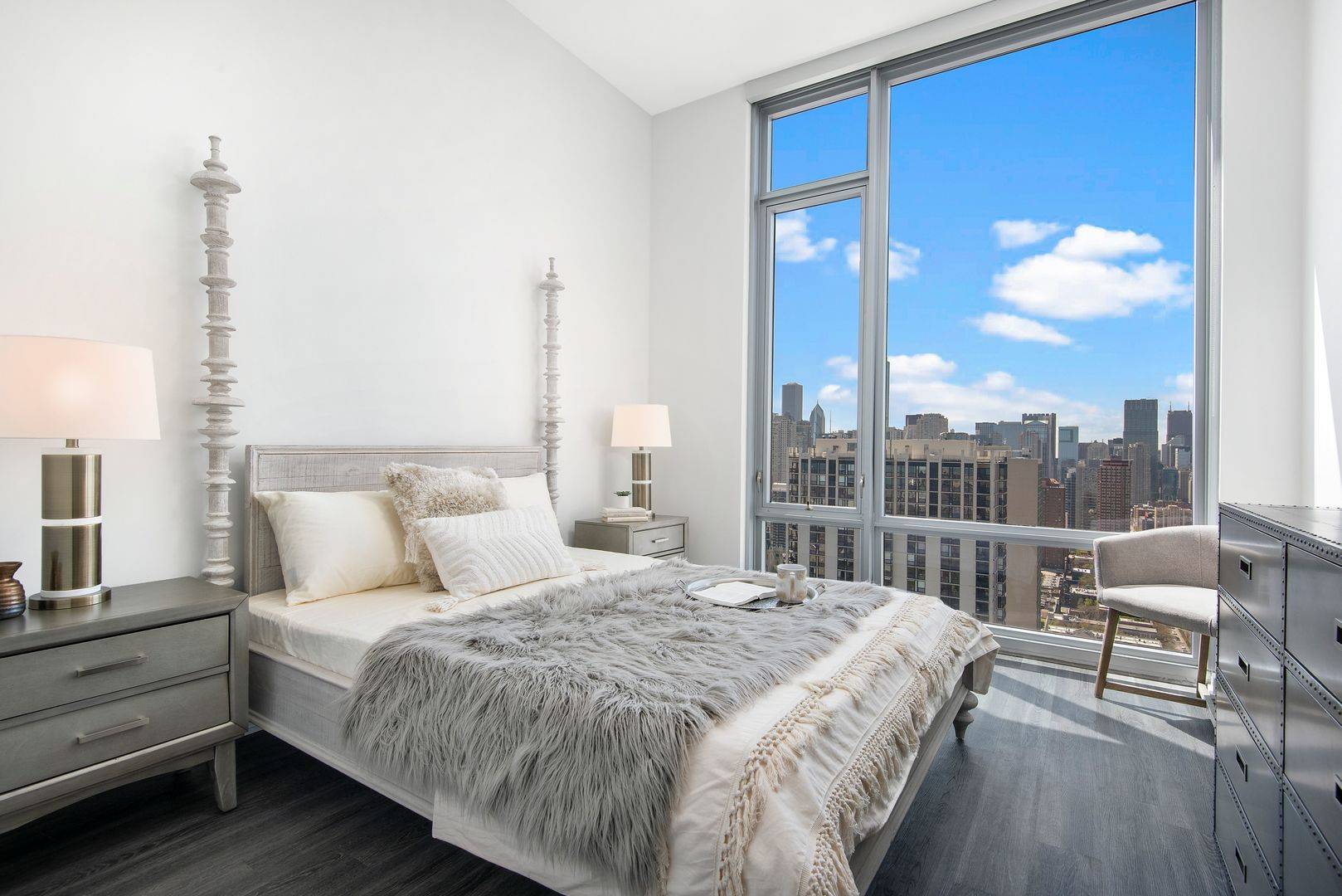 1201 N LaSalle ST #3404, Chicago, IL 60610