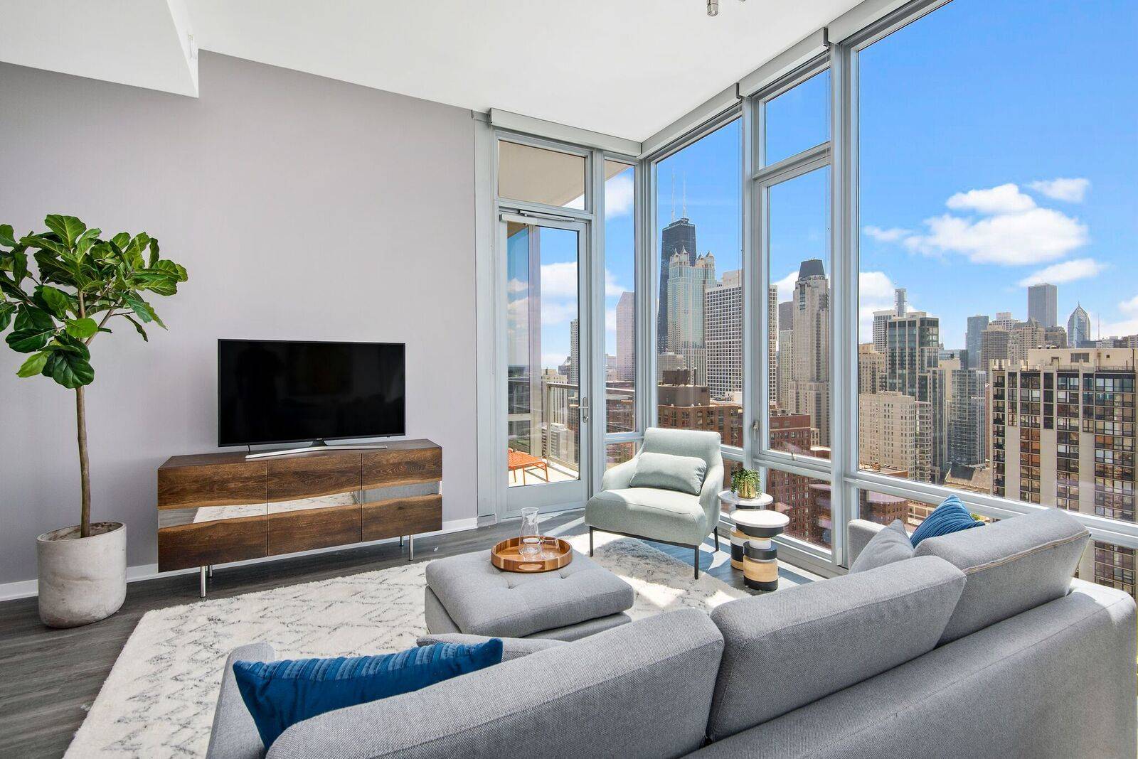 1201 N LaSalle ST #3404, Chicago, IL 60610