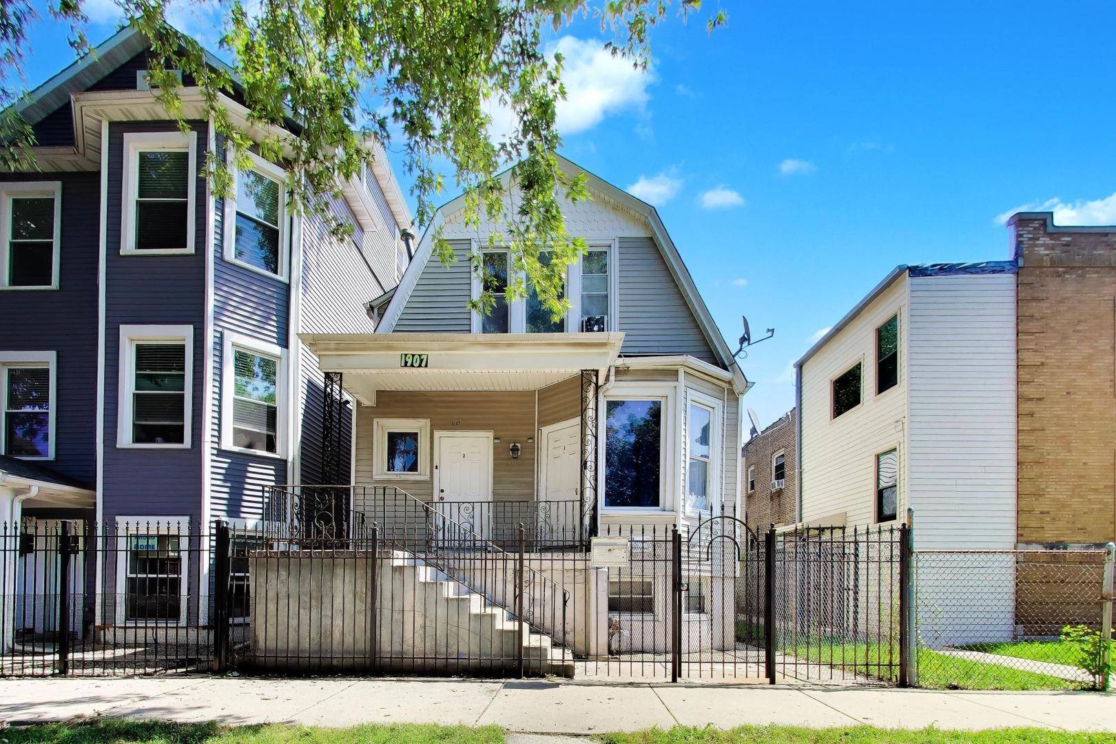 1907 N Keystone AVE, Chicago, IL 60639