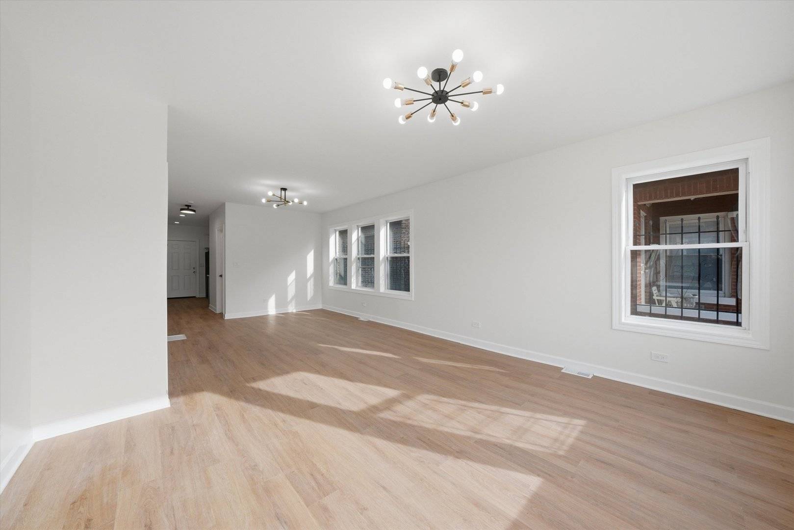7517 S CARPENTER ST, Chicago, IL 60620