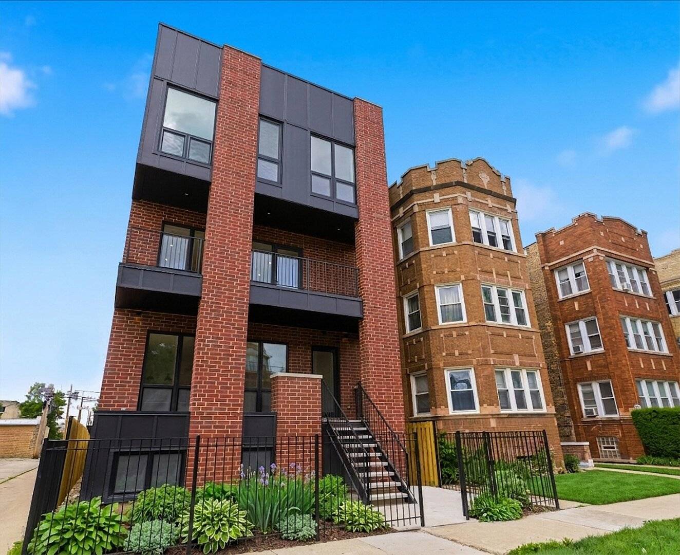 6414 N Francisco AVE #101, Chicago, IL 60645