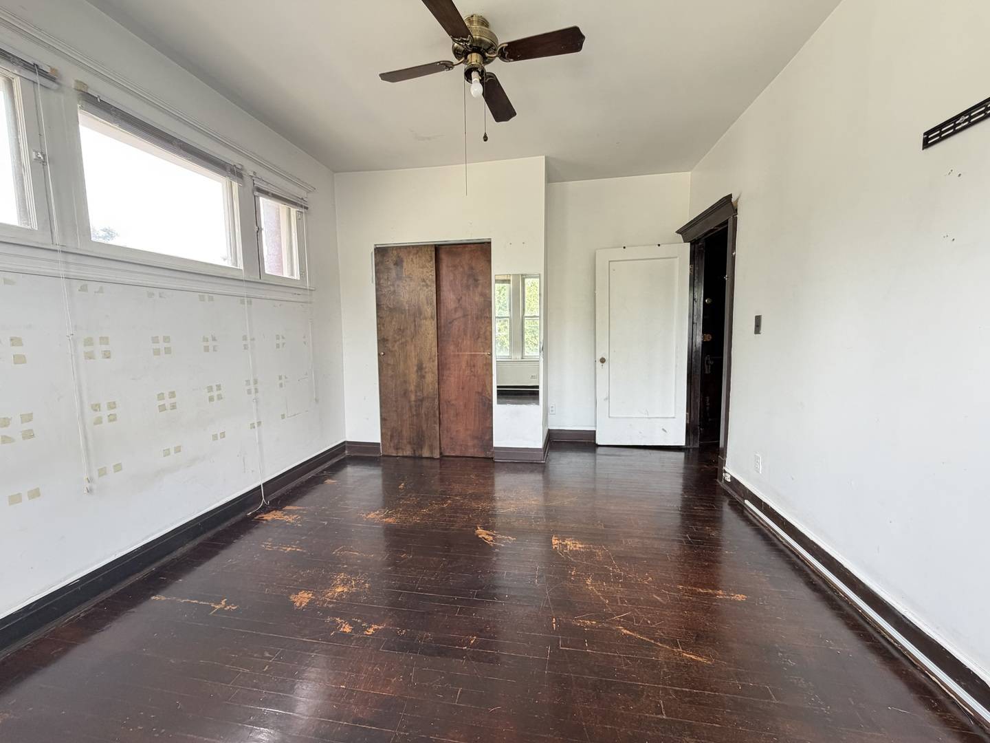 3652 N Kilpatrick AVE #2, Chicago, IL 60641