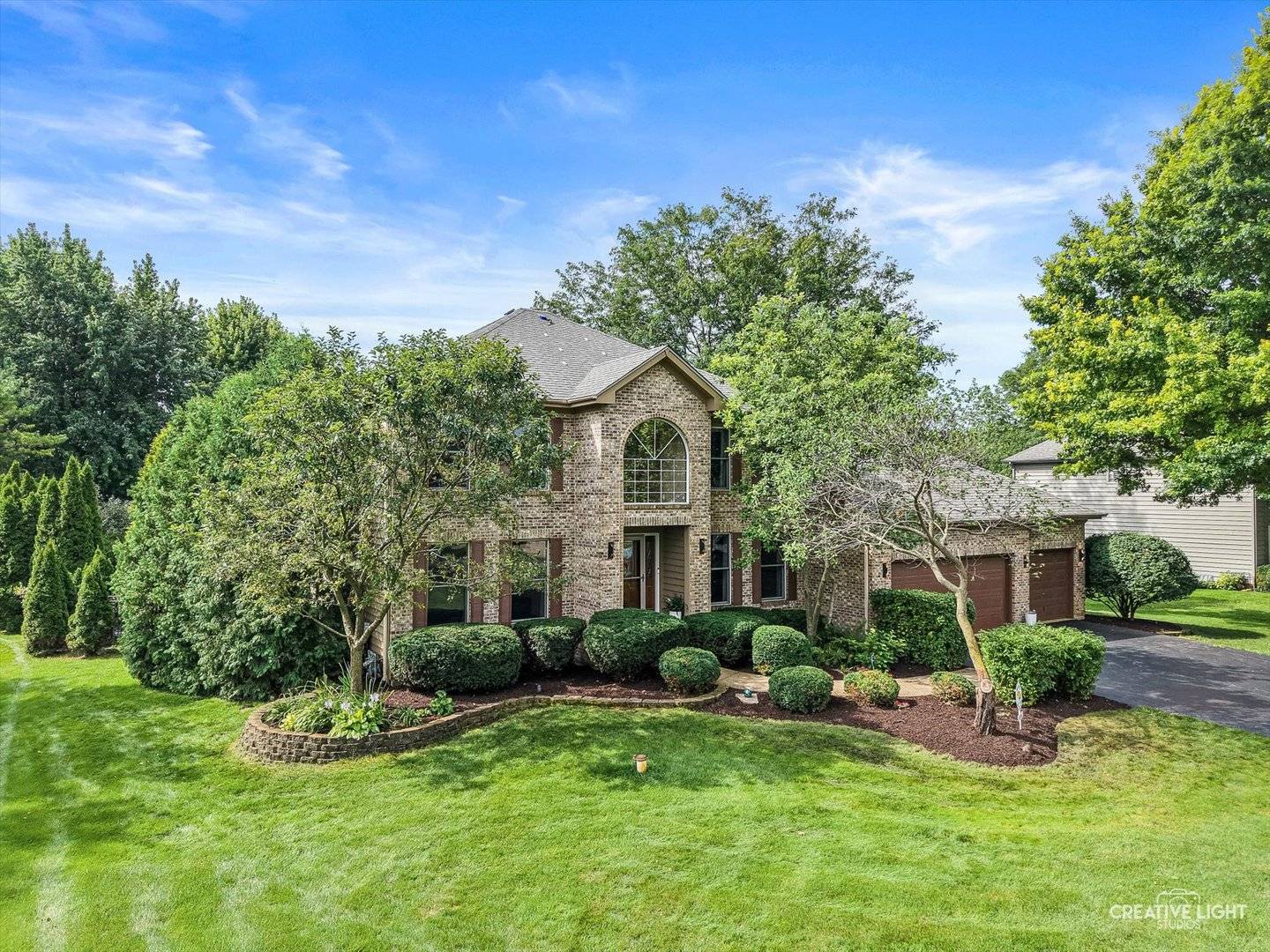 23741 W Deer Chase LN, Naperville, IL 60564