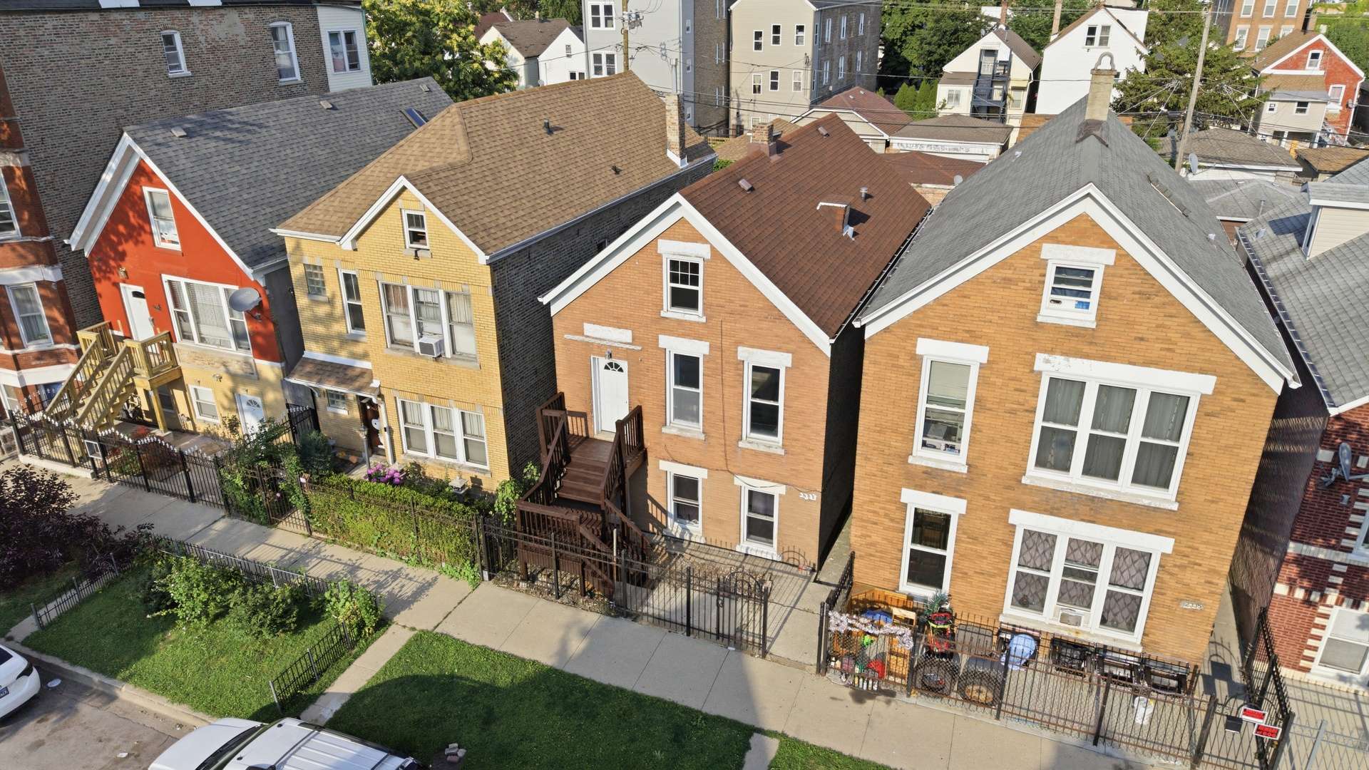 2333 S Whipple ST, Chicago, IL 60623