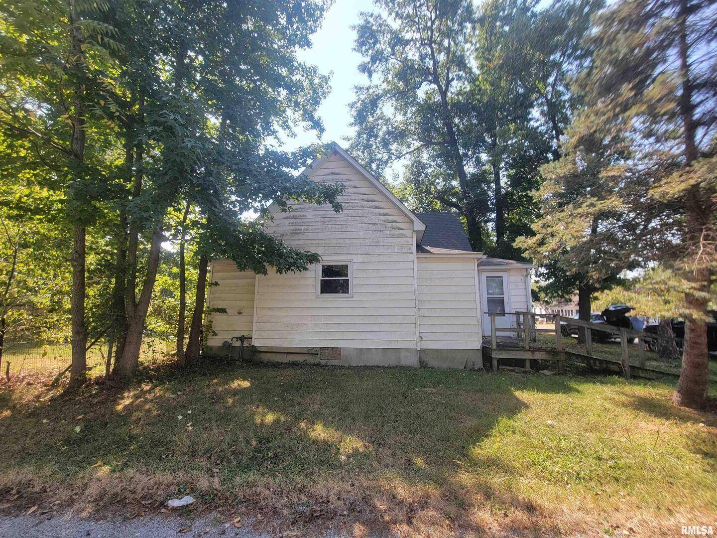 600 S 25th St ST, Herrin, IL 62948