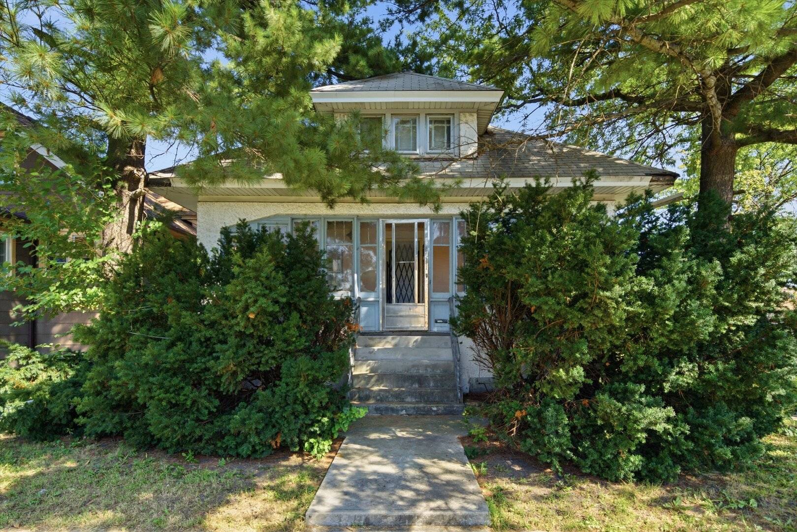 5500 W Haddon AVE, Chicago, IL 60651
