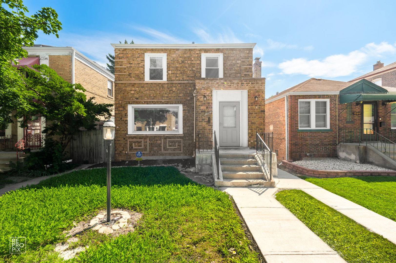 10639 S Forest AVE, Chicago, IL 60628