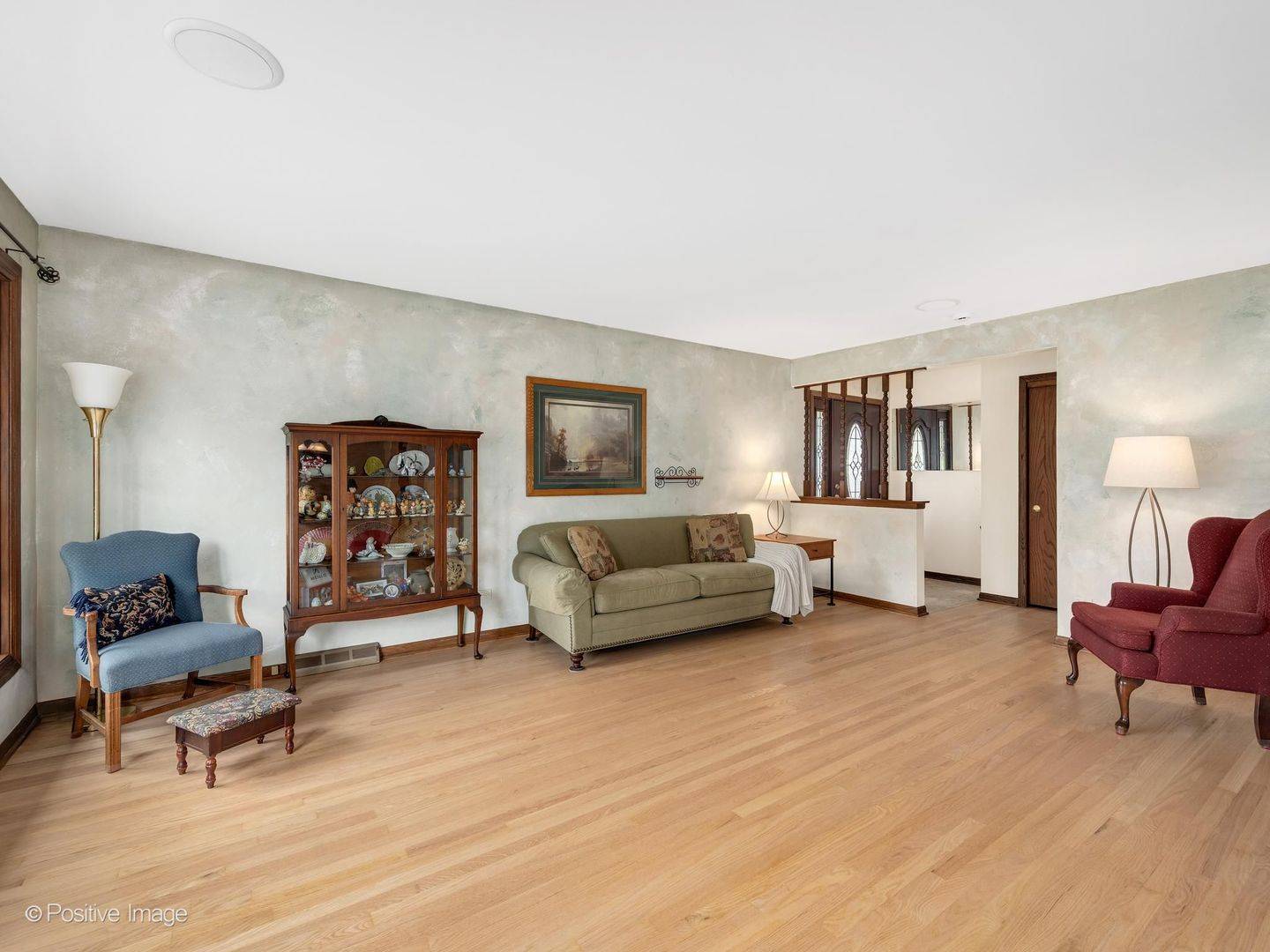 570 W Crockett AVE, Elmhurst, IL 60126