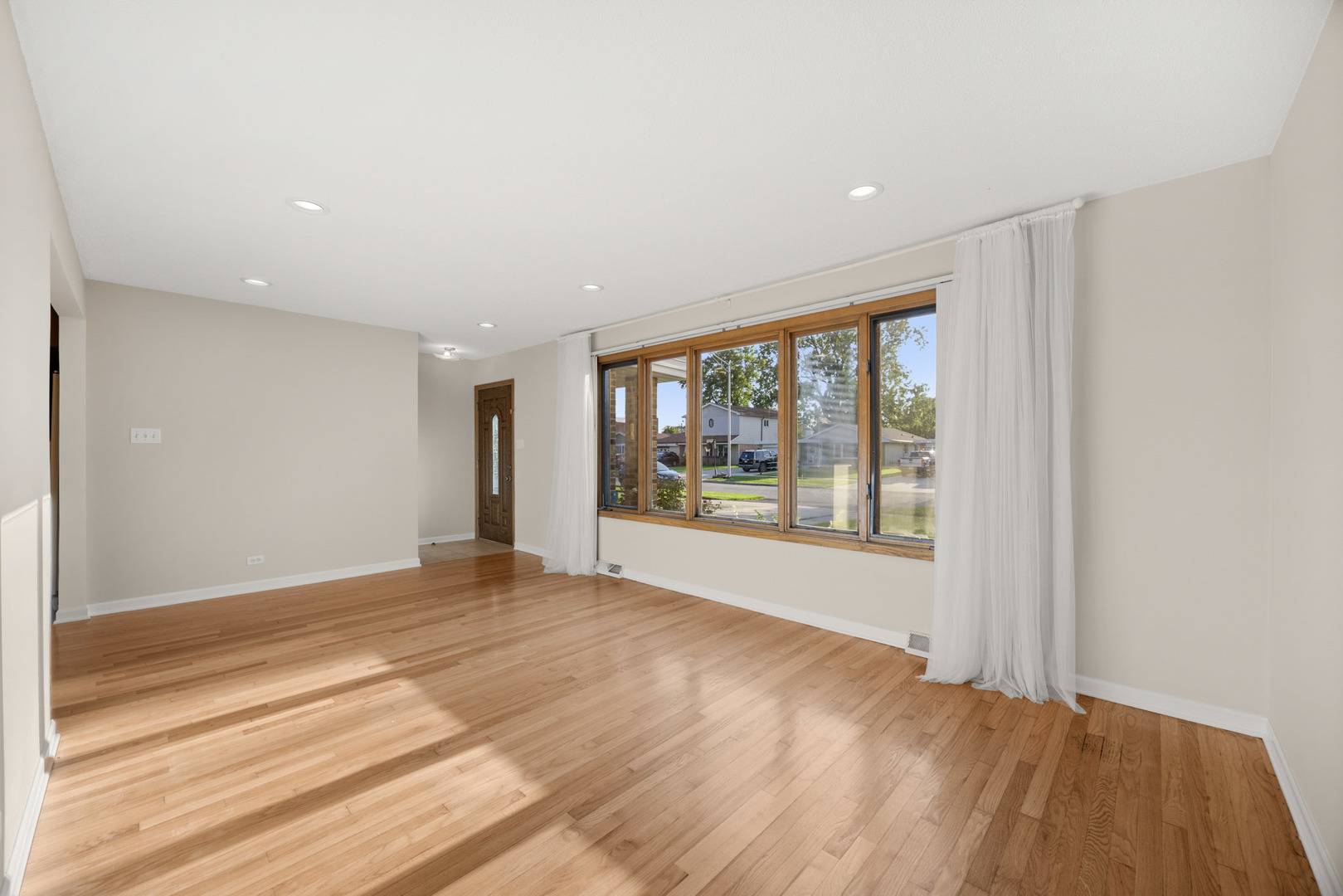 11009 S Mansfield AVE, Chicago Ridge, IL 60415