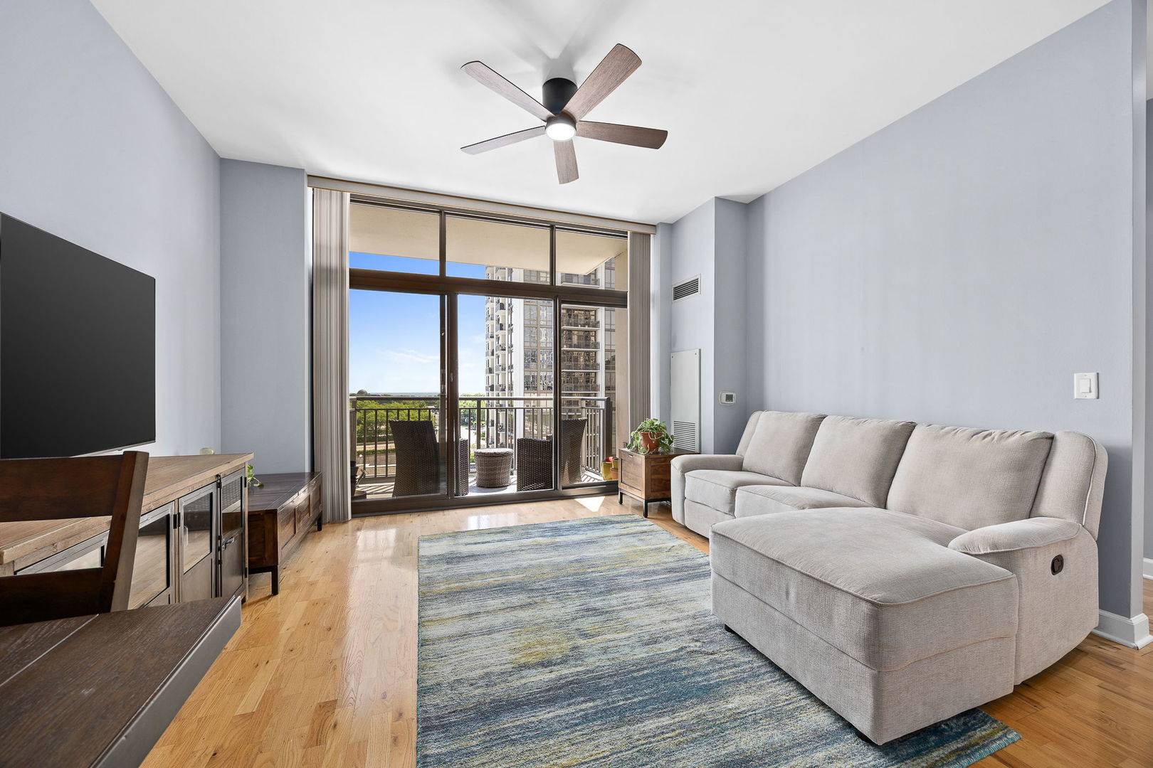 1322 S Prairie AVE #804, Chicago, IL 60605