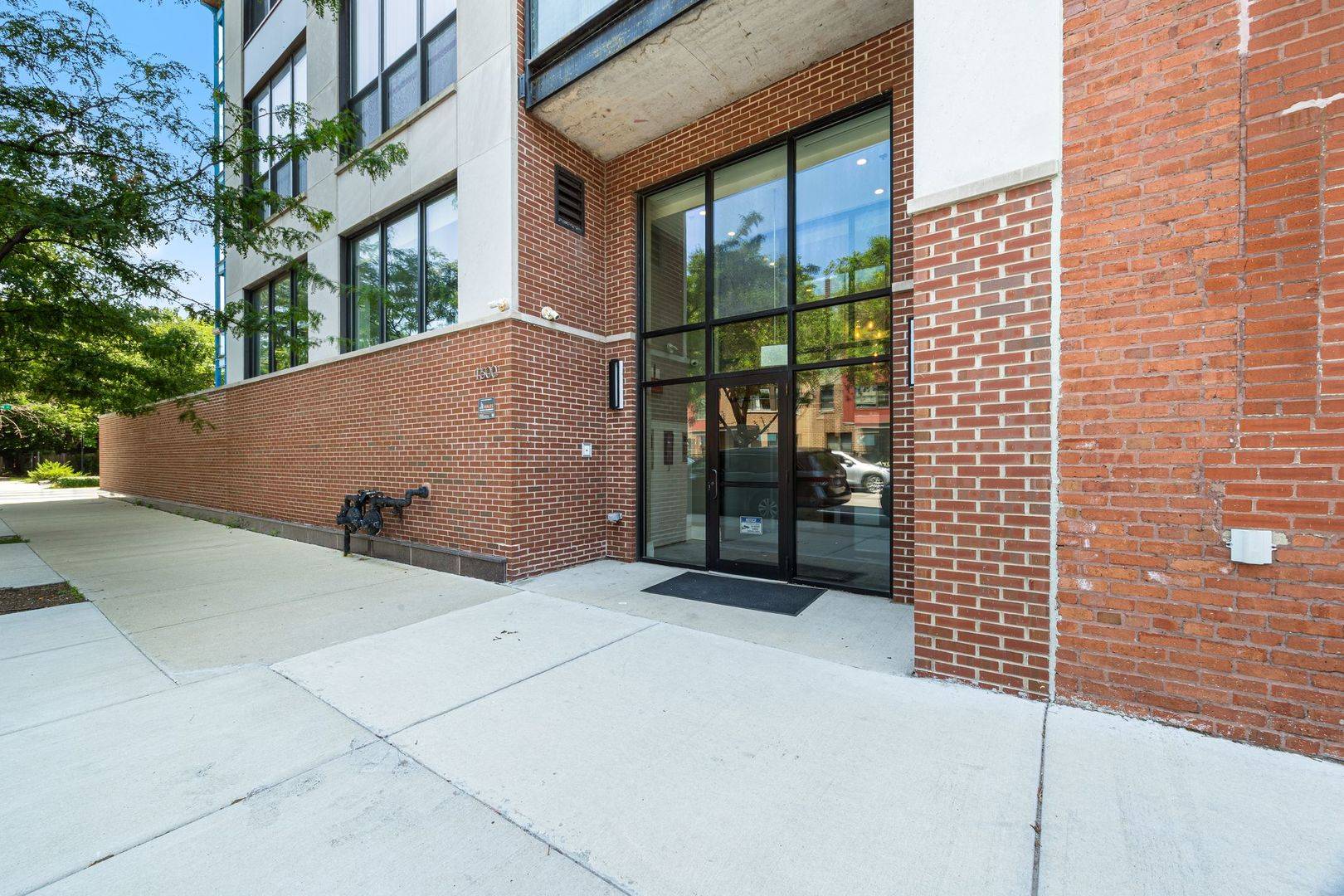 1600 S Jefferson ST #201, Chicago, IL 60616