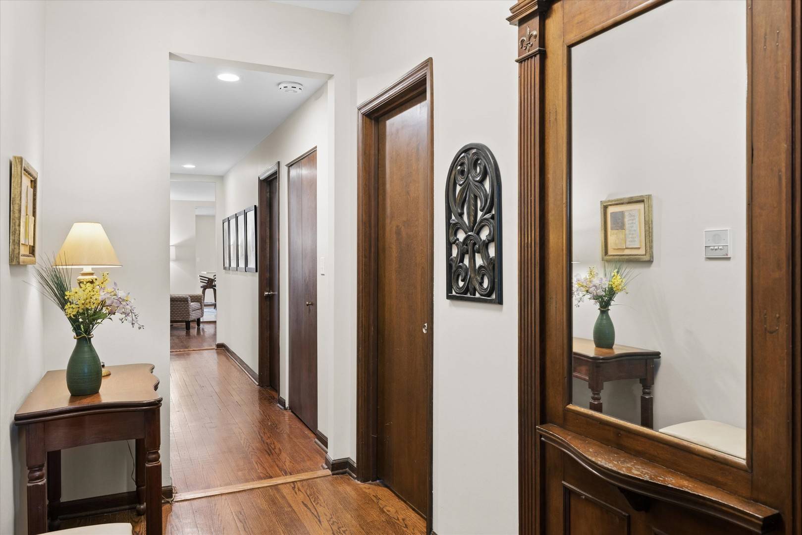 941 W Gunnison ST #1W, Chicago, IL 60640