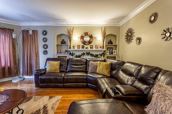 8035 S Paulina ST #2, Chicago, IL 60620