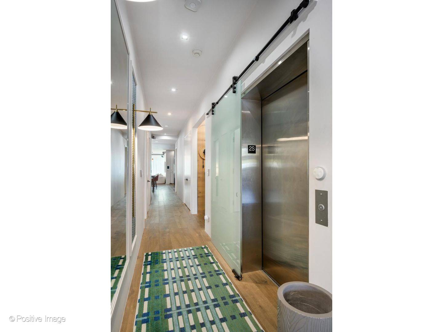 925 N Larrabee ST #2S, Chicago, IL 60610