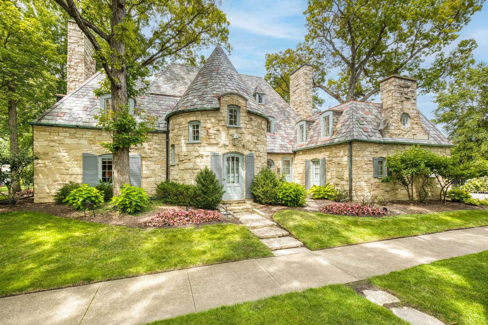 1339 Forest AVE, River Forest, IL 60305