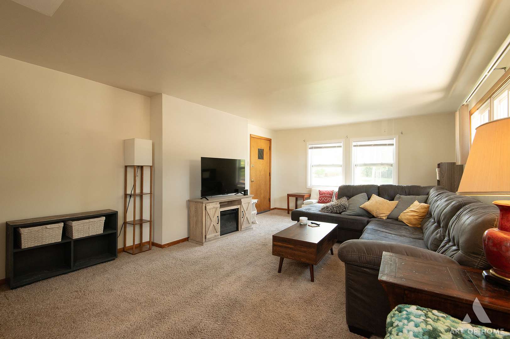 220 E 15th ST #1, Lockport, IL 60441
