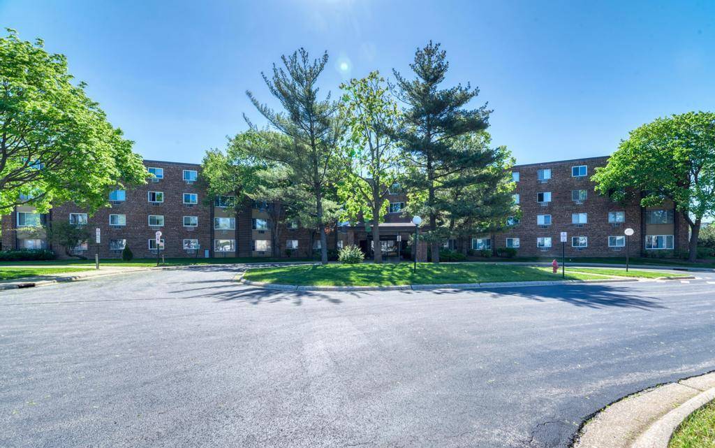 1475 Rebecca DR #418, Hoffman Estates, IL 60169